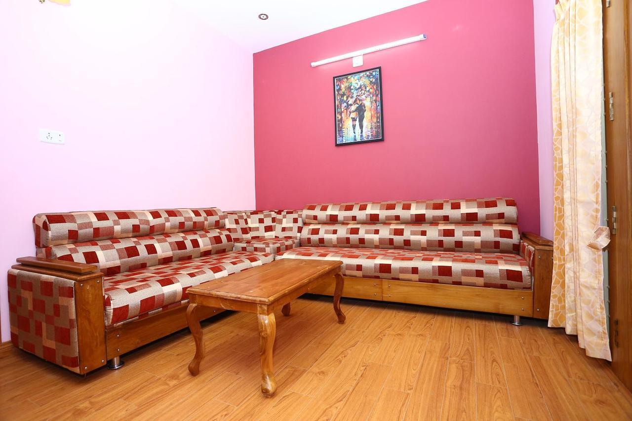 Mmr Grand Inn Ooty Exteriér fotografie