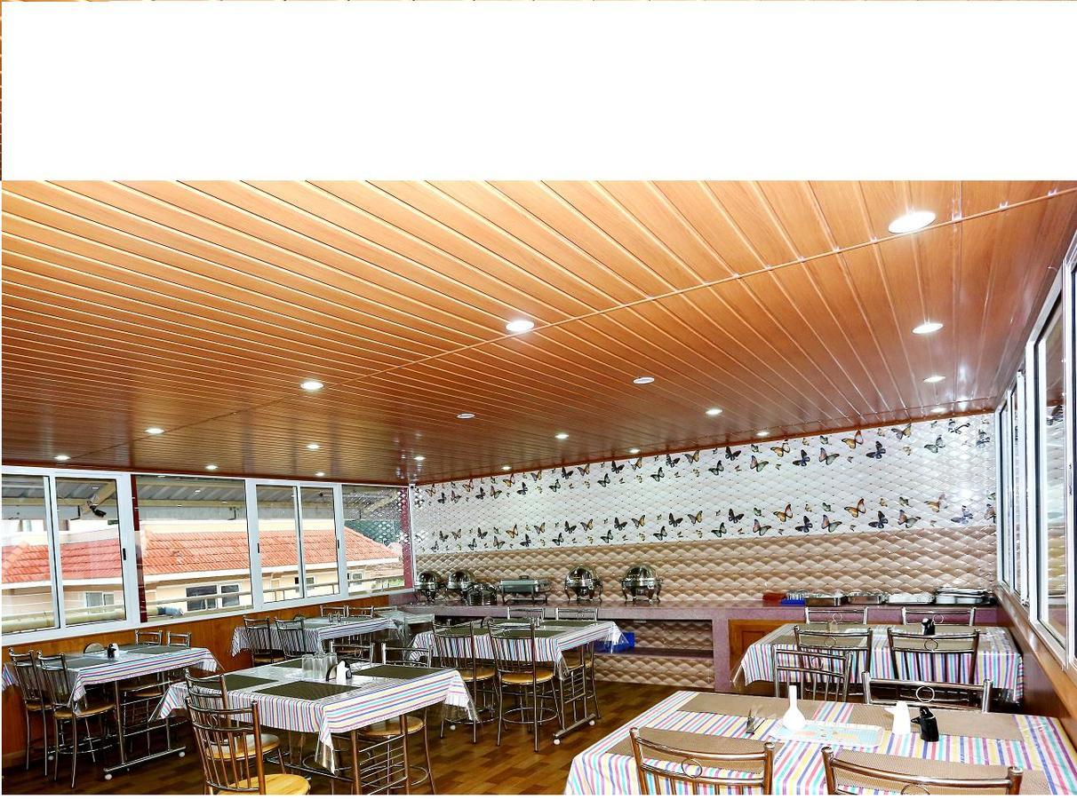 Mmr Grand Inn Ooty Exteriér fotografie